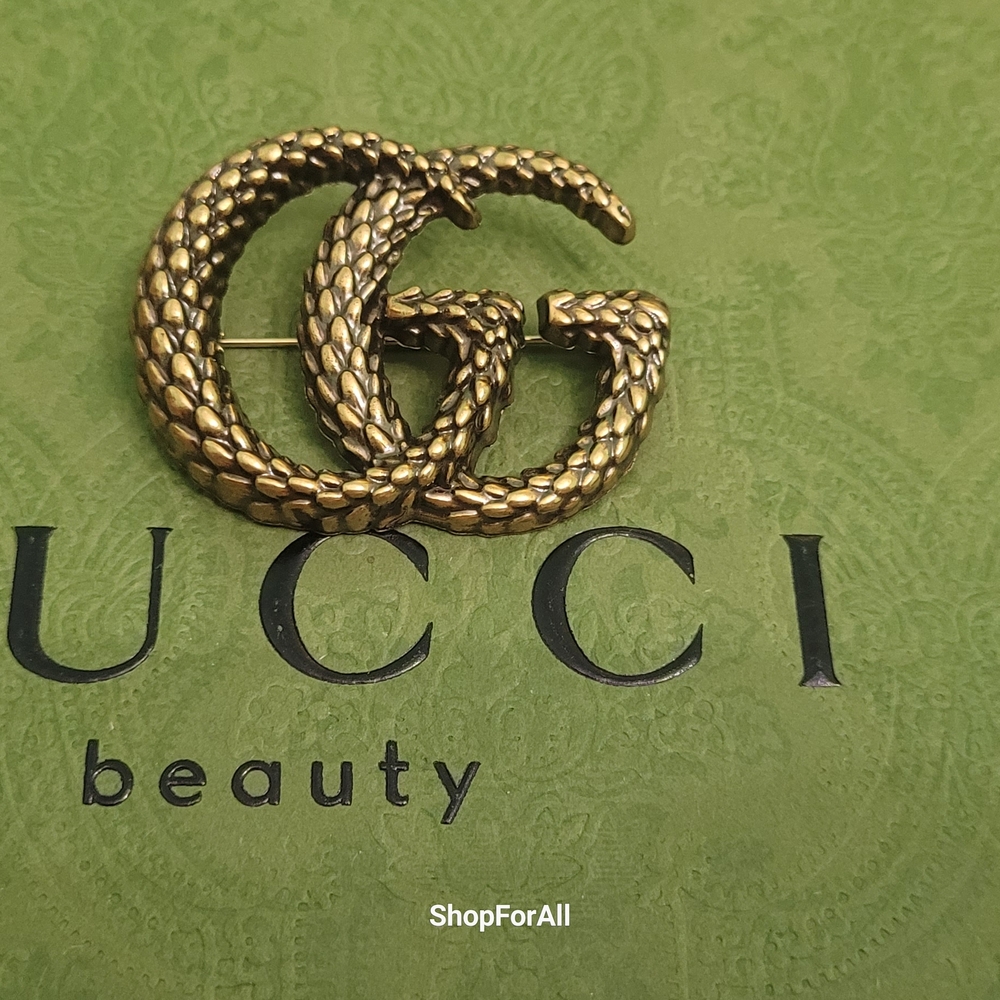 Gucci Gold Double-G Brooch( No Box) - Picture 2 of 5
